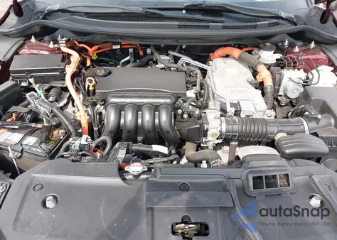 2018 Honda Clarity Touring z USA, uszkodzony, nr VIN JHMZC5F38JC016667